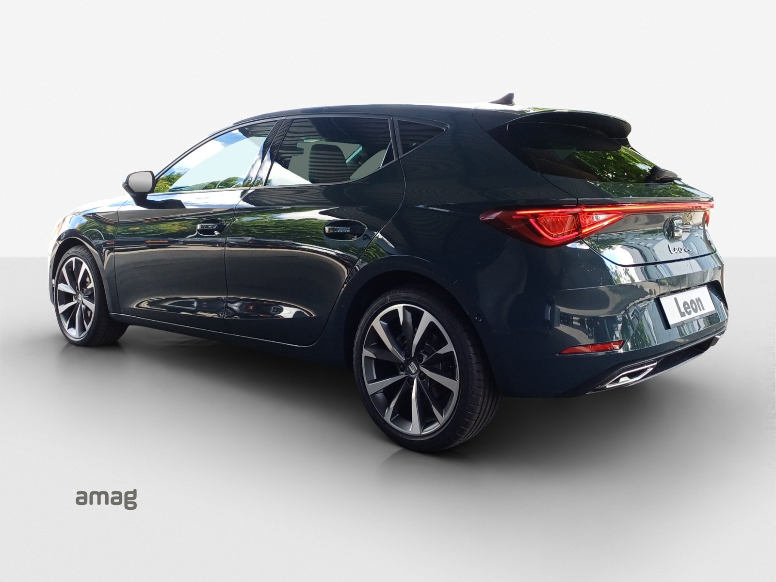 SEAT Leon 1.5 eTSI mHEV DSG FR-showroom-element-2