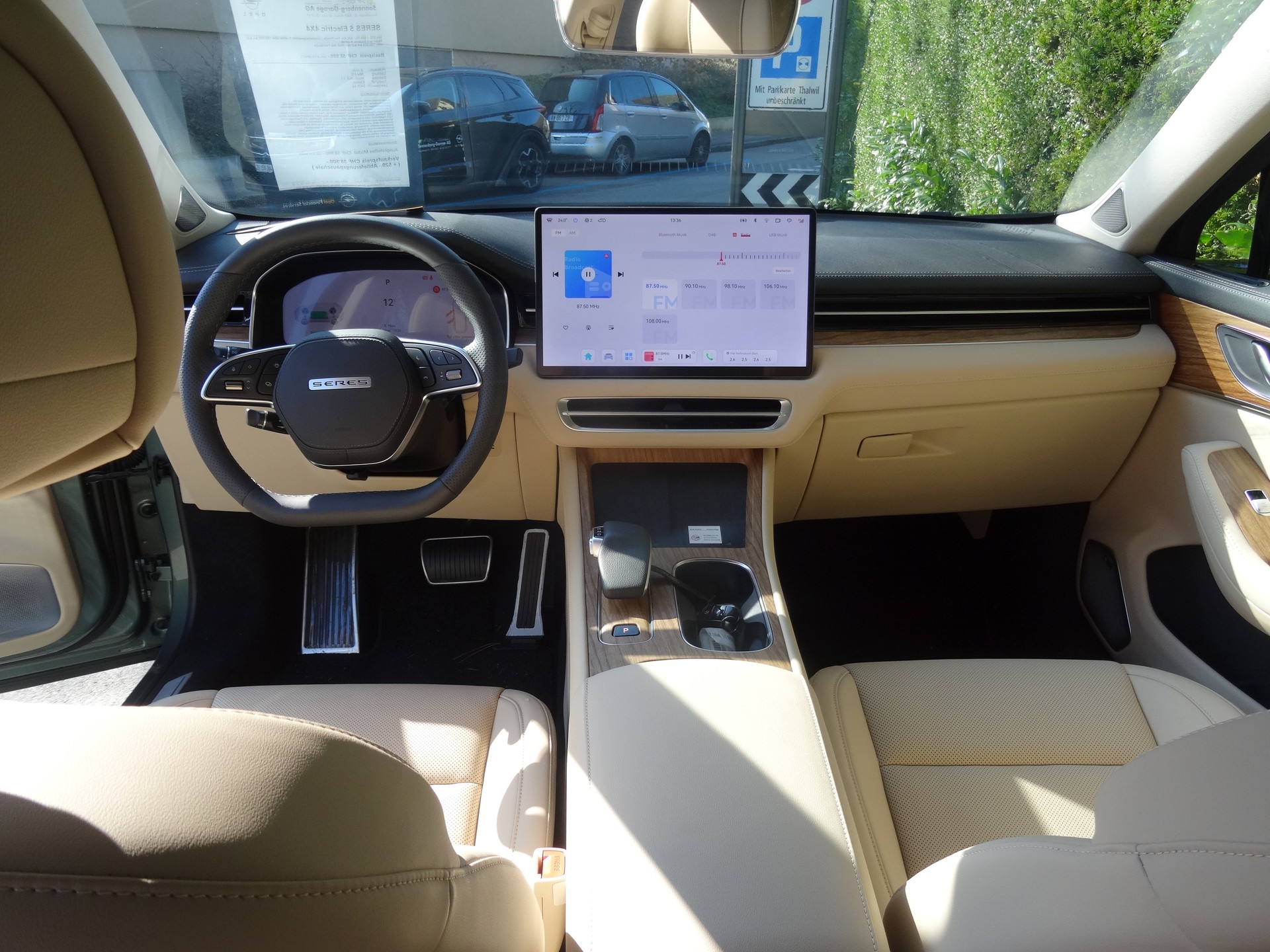 SERES Seres 5-image-8