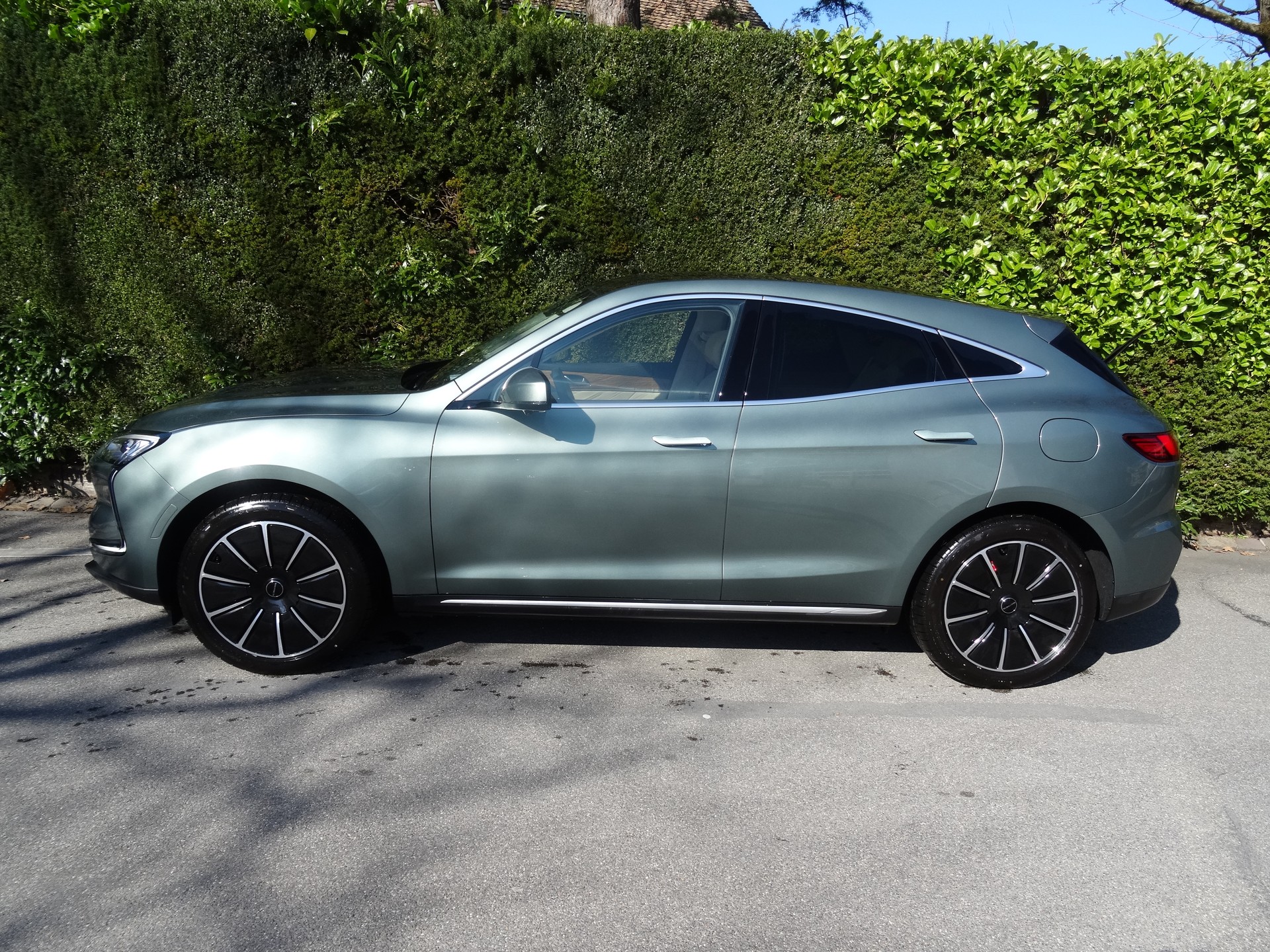 SERES Seres 5-image-2