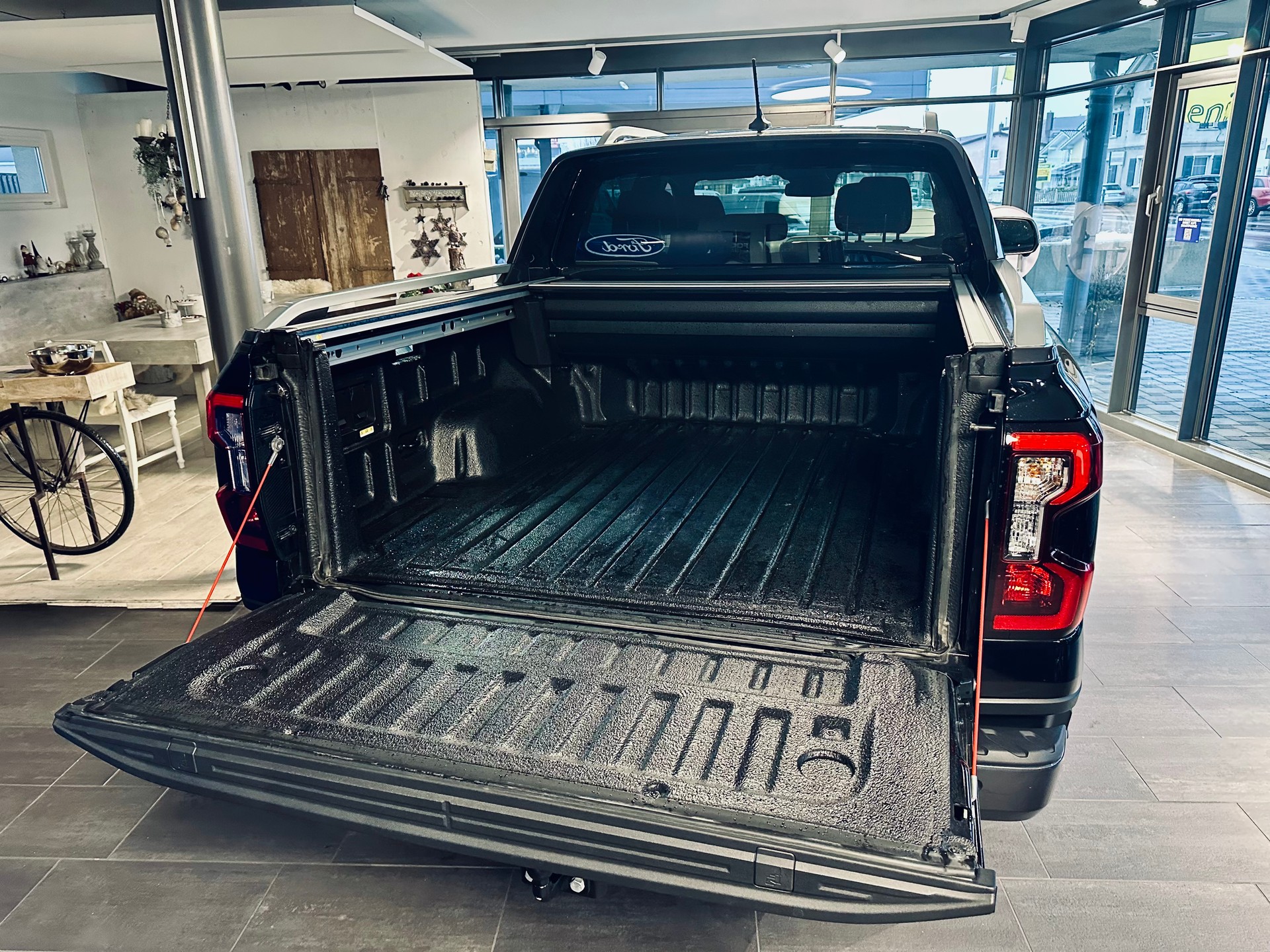FORD Ranger Wildtrak 3.0 Eco Blue e-4WD Automat-showroom-element-3