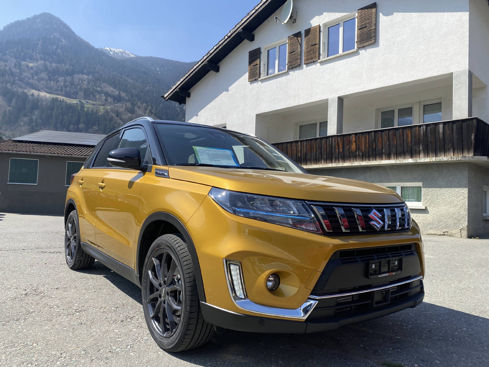 SUZUKI Vitara 1.4B (SUV / Gelndewagen)