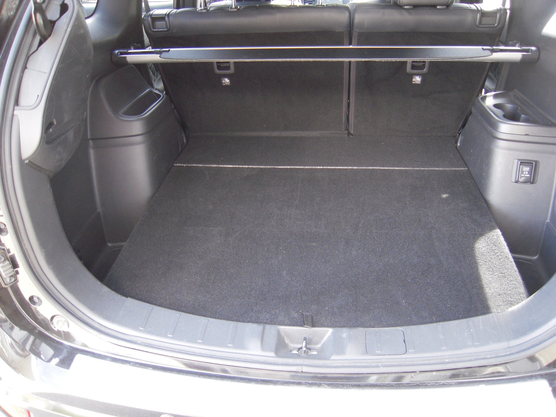 MITSUBISHI Outlander 2.4 PHEV Diamond 4WD Automatic-image-6