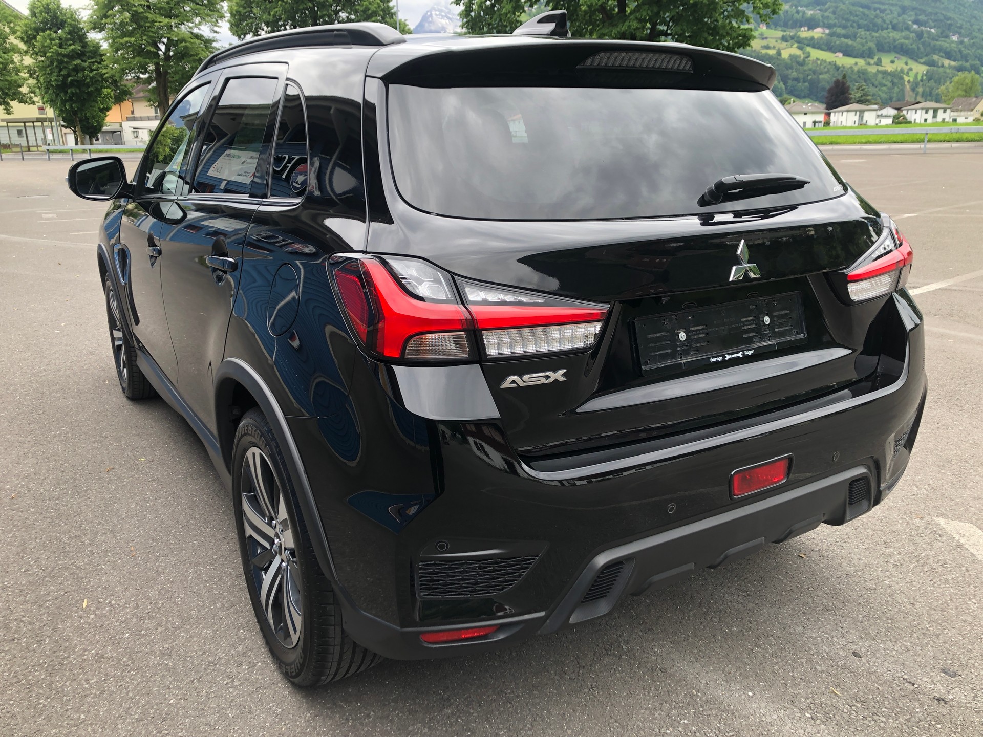 MITSUBISHI ASX 2.0 MIVEC Style 4WD Automat-showroom-element-3
