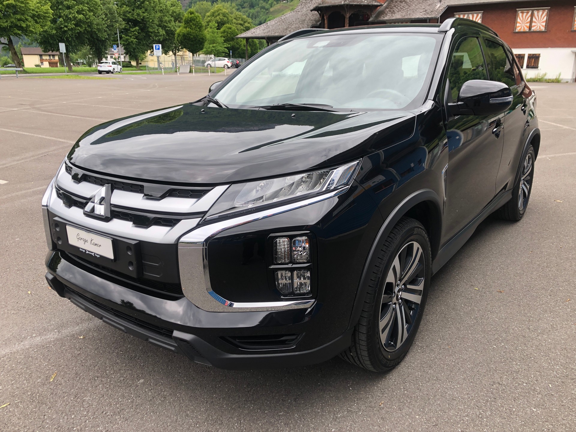 MITSUBISHI ASX 2.0 MIVEC Style 4WD Automat-showroom-element-1
