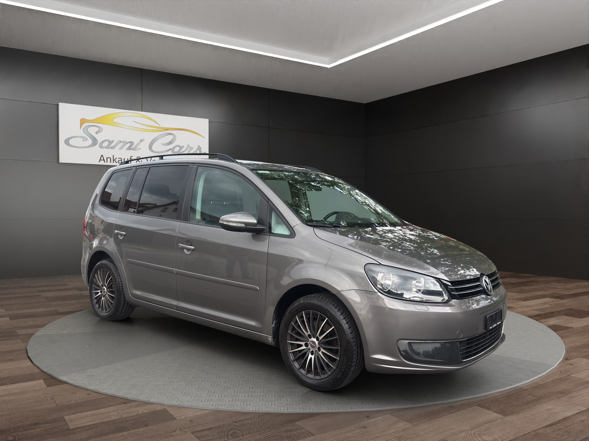 VW TOURAN