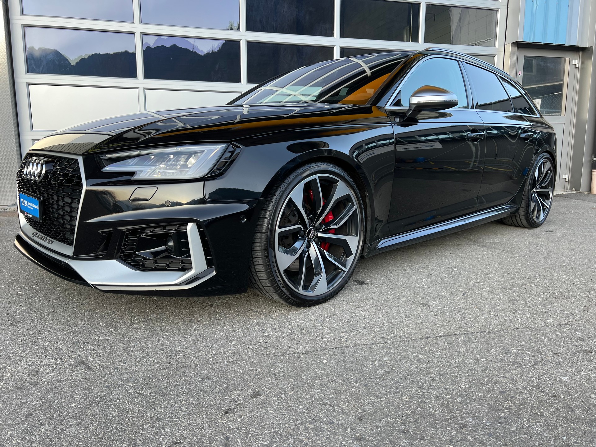AUDI RS4 Avant 2.9 TFSI quattro tiptronic *** ABT POWER  510 PS ***-showroom-element-2