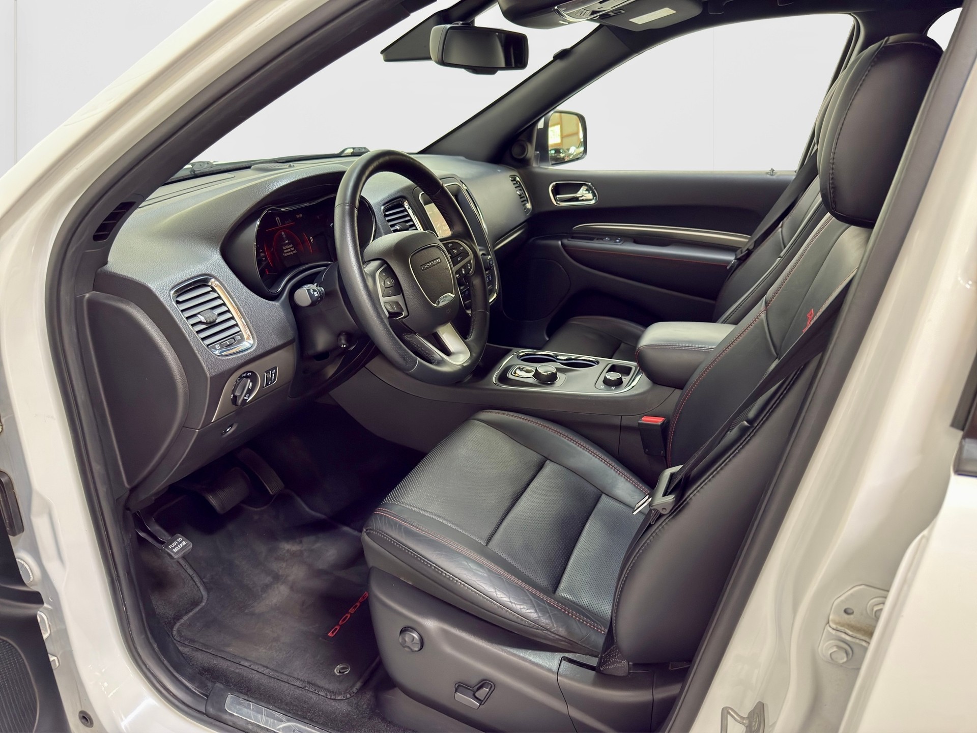 DODGE Durango R/T 5.7 V8 HEMI-image-13