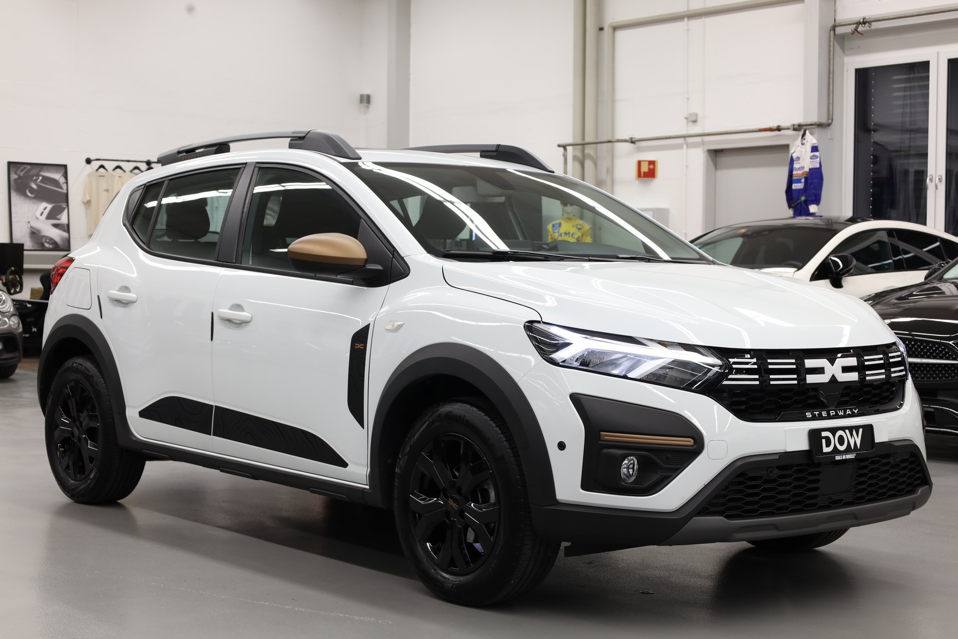 DACIA Sandero 1.0 TCe 110 Stepway Extreme+-showroom-element-1