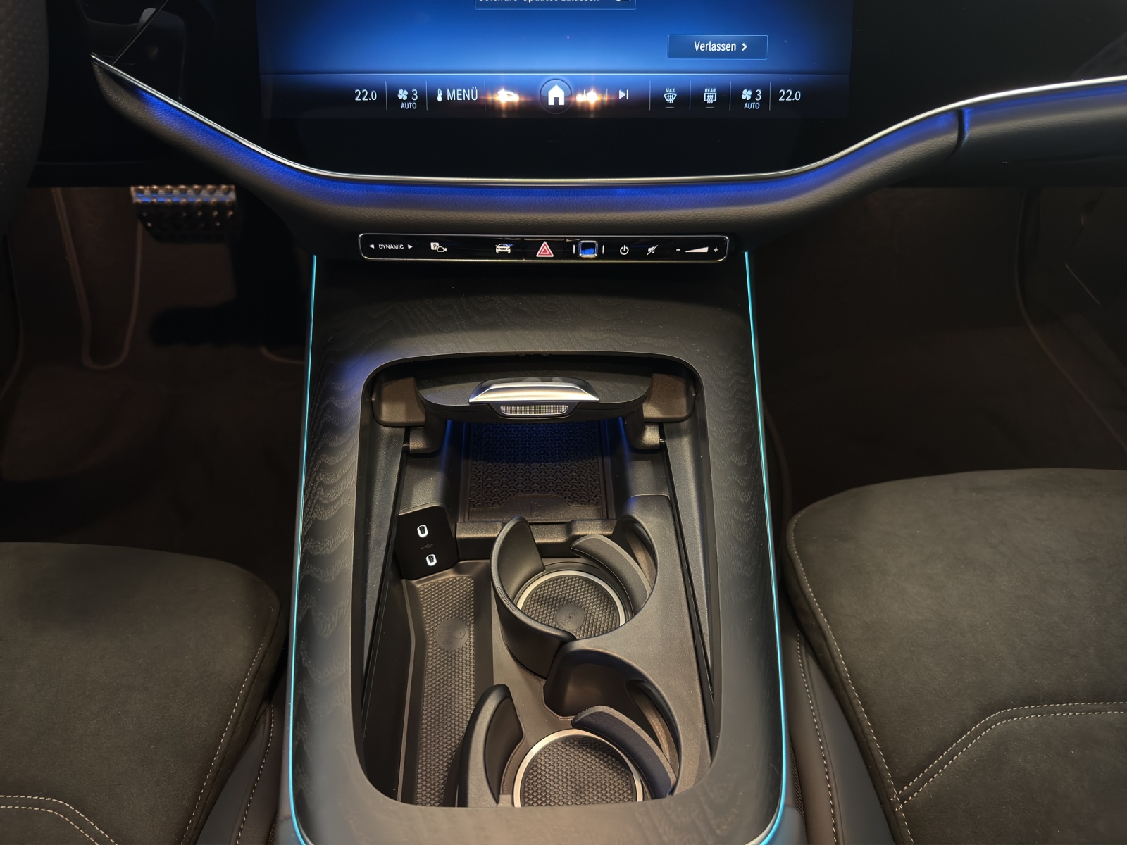 Image MERCEDES-BENZ E-220 E 220 d 4Matic 9G-Tronic