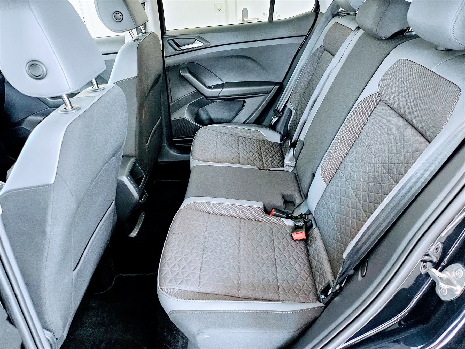 VW T-CROSS 1.5 TSI EVO Style-image-13