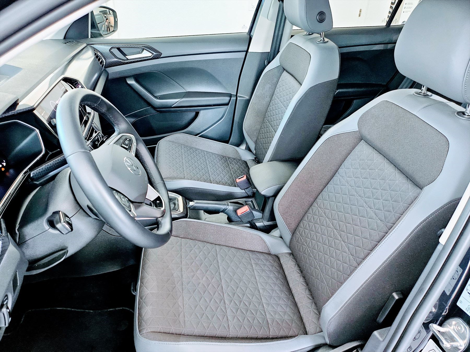 VW T-CROSS 1.5 TSI EVO Style-image-5