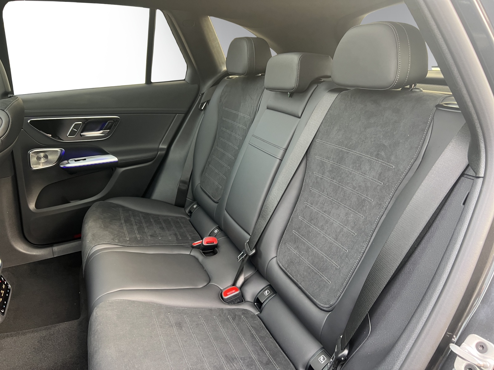 Image MERCEDES-BENZ GLC-400 GLC 400 e 4Matic EQ Star 9G-Tronic