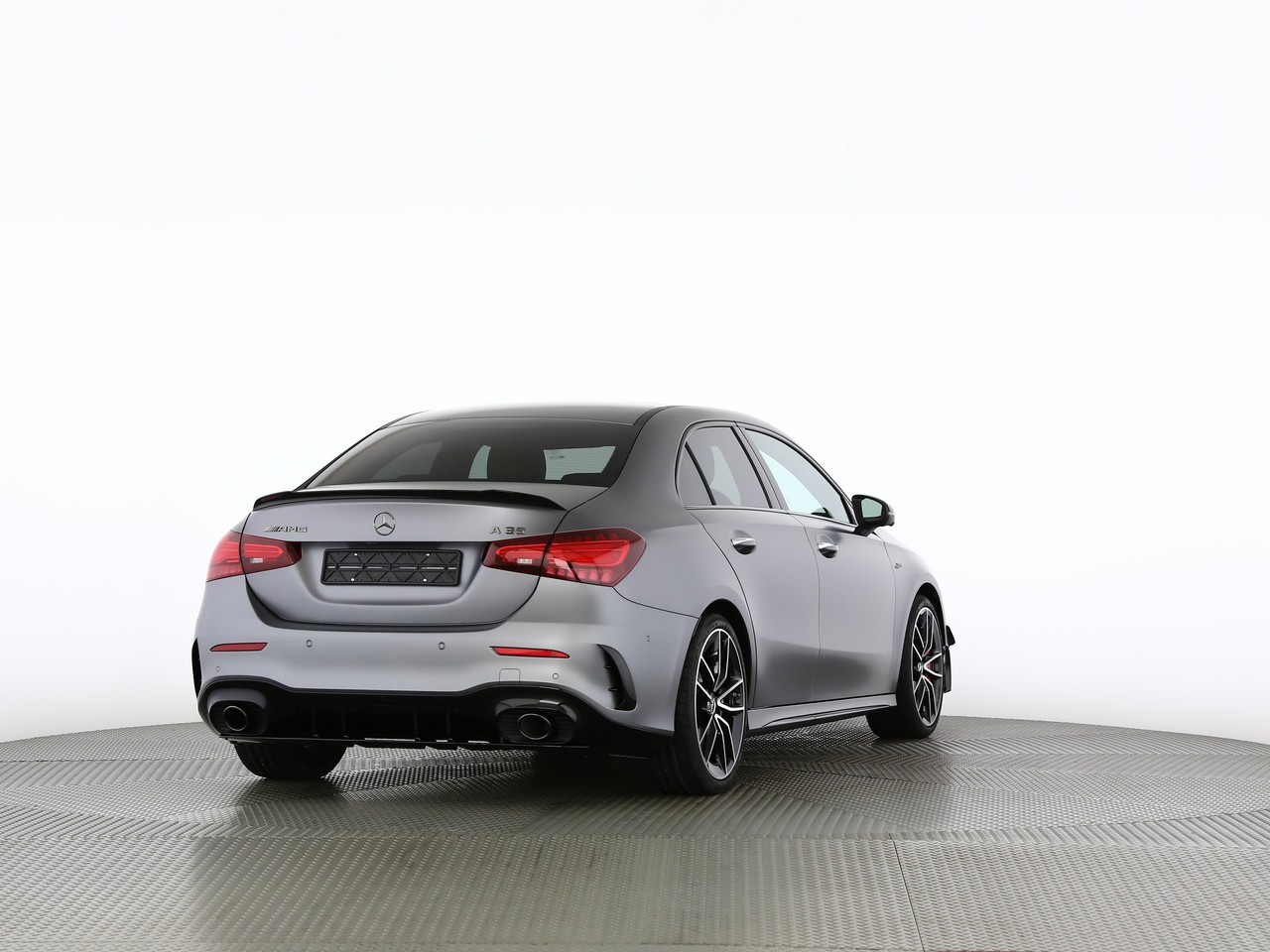 MERCEDES-BENZ A AMG 35 4Matic+ 8G-DCT-showroom-element-2