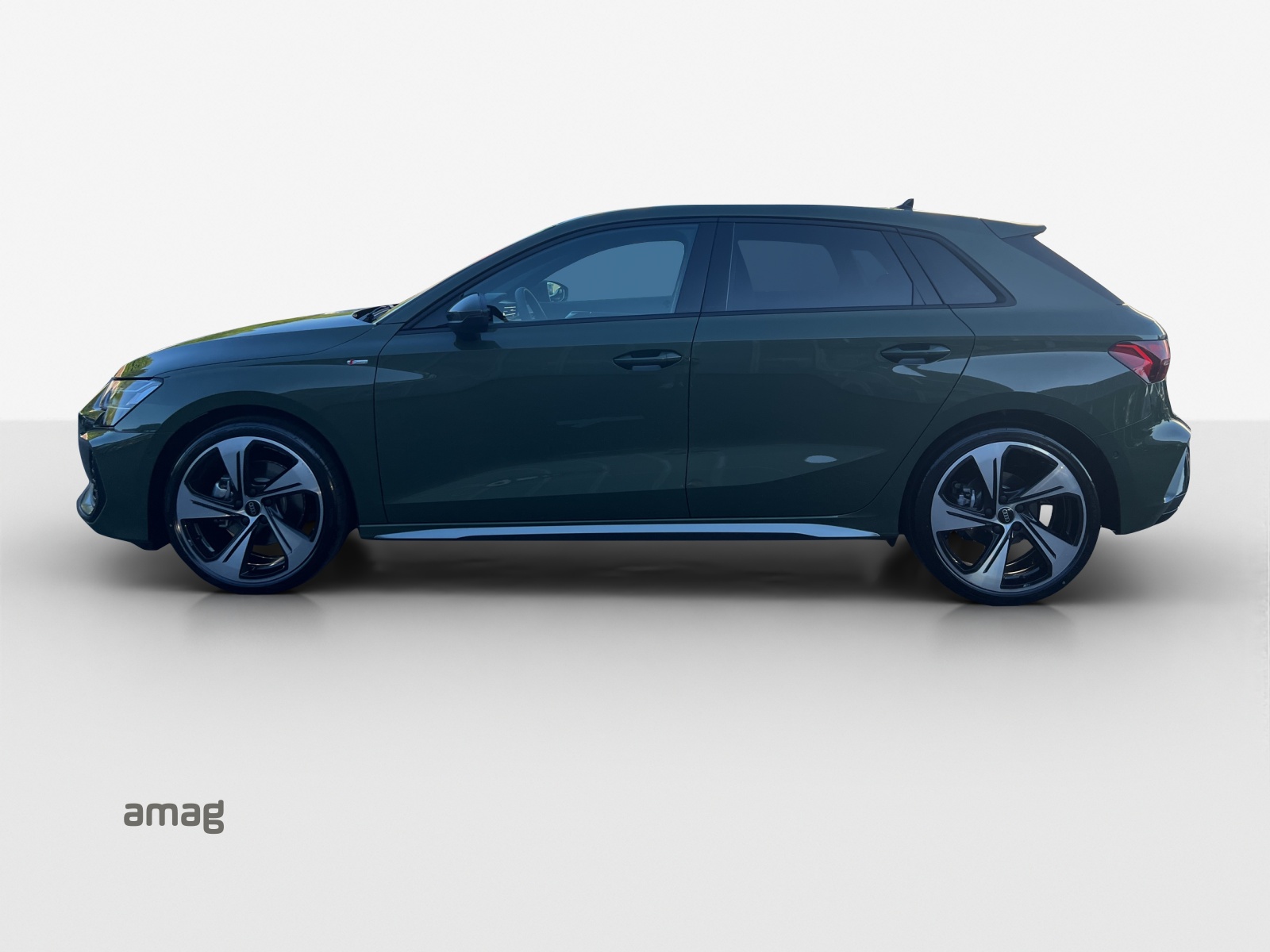 AUDI A3 Sportback 35 TFSI S line Attraction-showroom-element-1