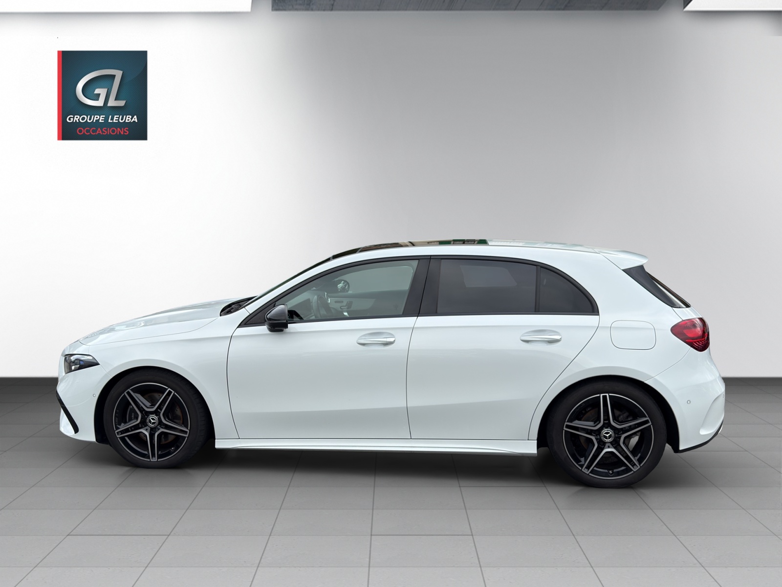 Image MERCEDES-BENZ A-220 A 220 4Matic 8G-DCT