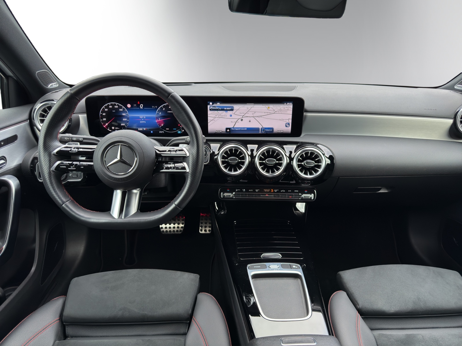 Image MERCEDES-BENZ A-220 A 220 4Matic 8G-DCT