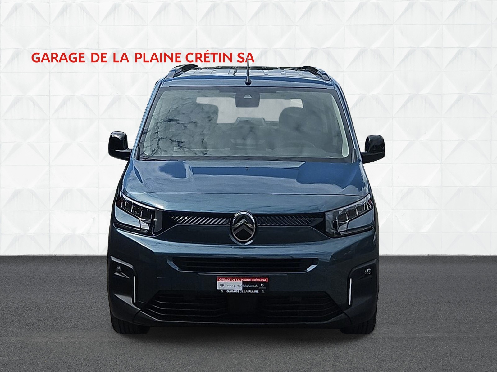 CITROEN Berlingo BlueHDi 130 XL Tonic EAT8-showroom-element-1