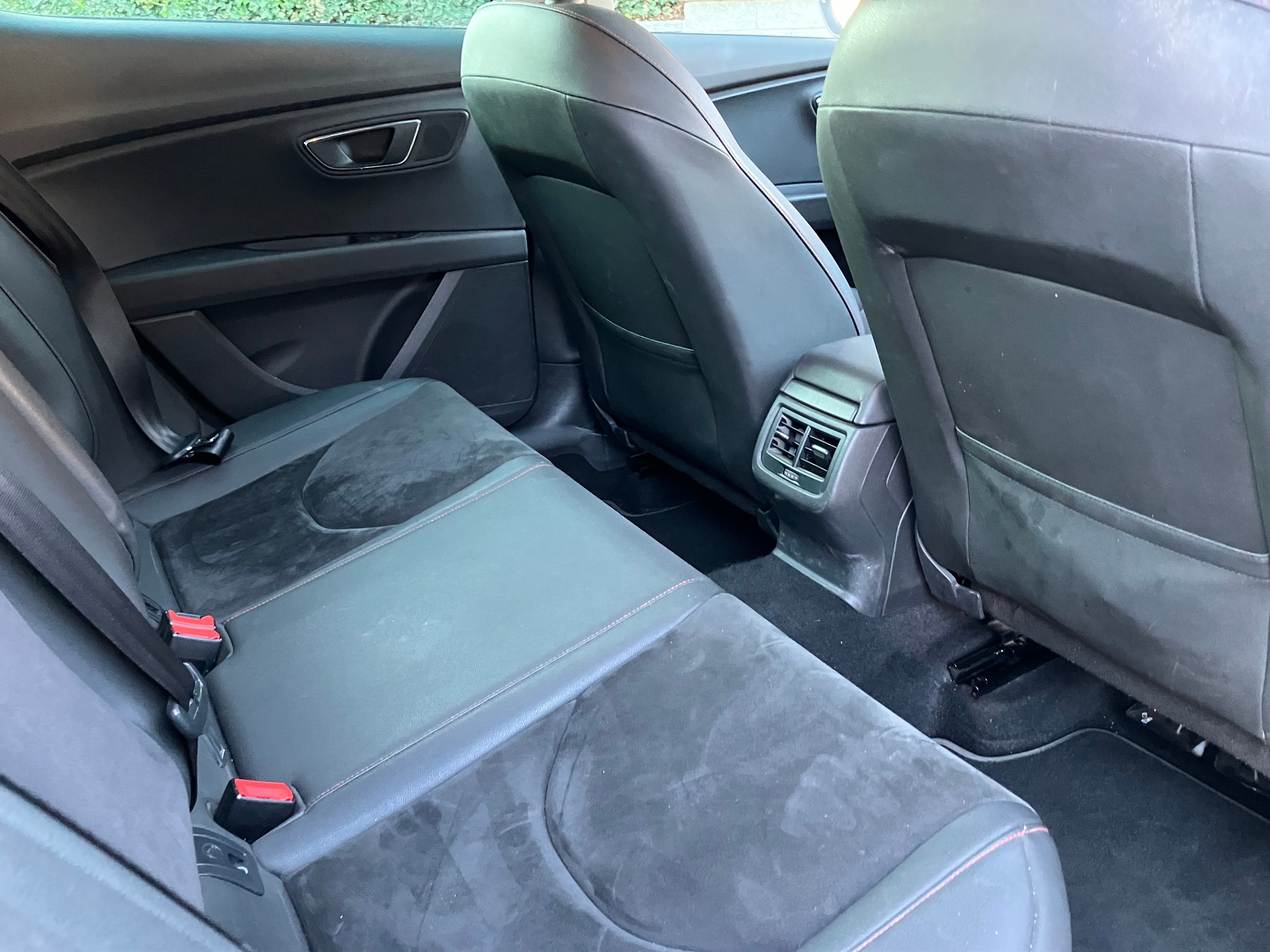 SEAT Leon SC 1.8 TSI FR DSG-image-5
