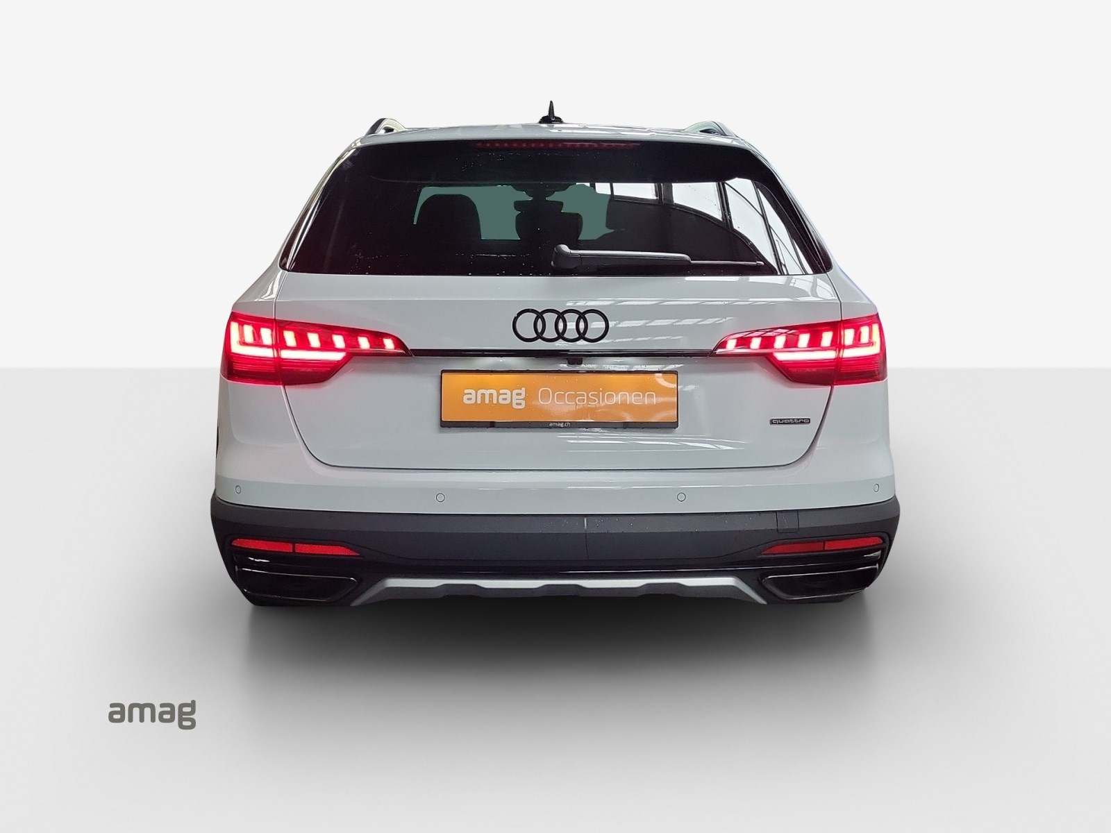 AUDI A4 allroad 45 TFSI quattro S-tronic-showroom-element-3