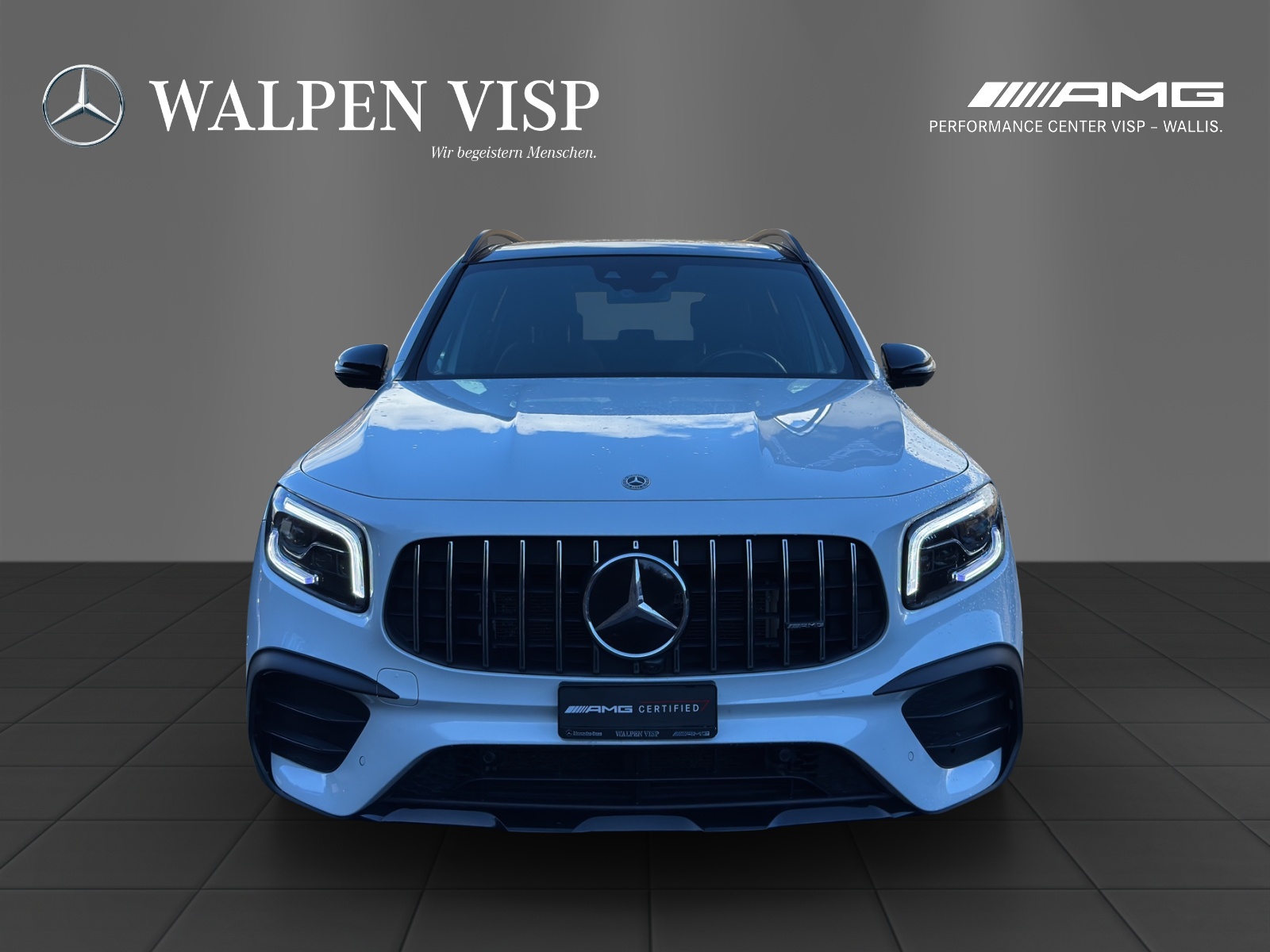 MERCEDES-BENZ GLB 35 AMG 4 MATIC-showroom-element-1