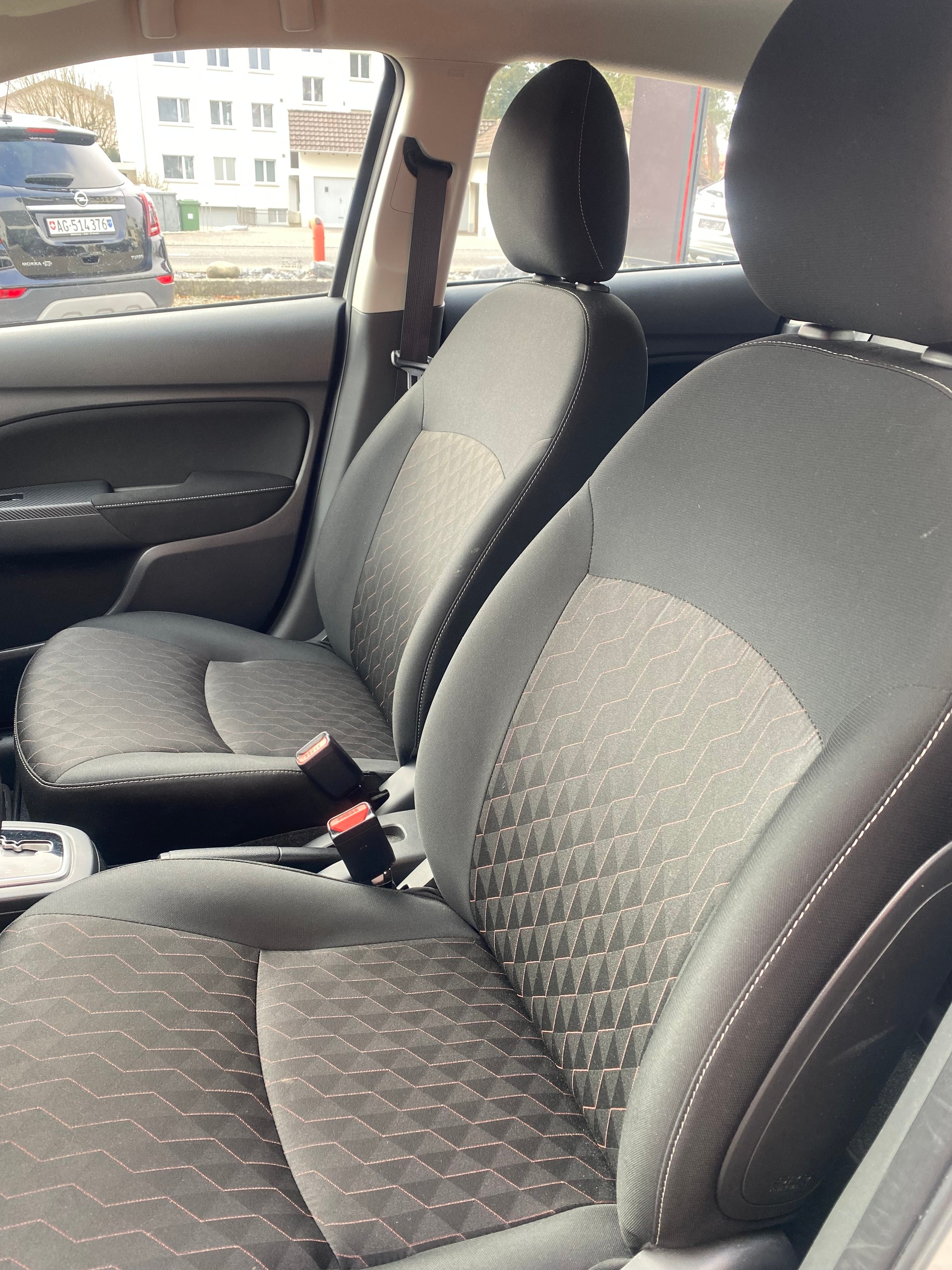 MITSUBISHI Space Star 1.2 CVT Inform-image-6