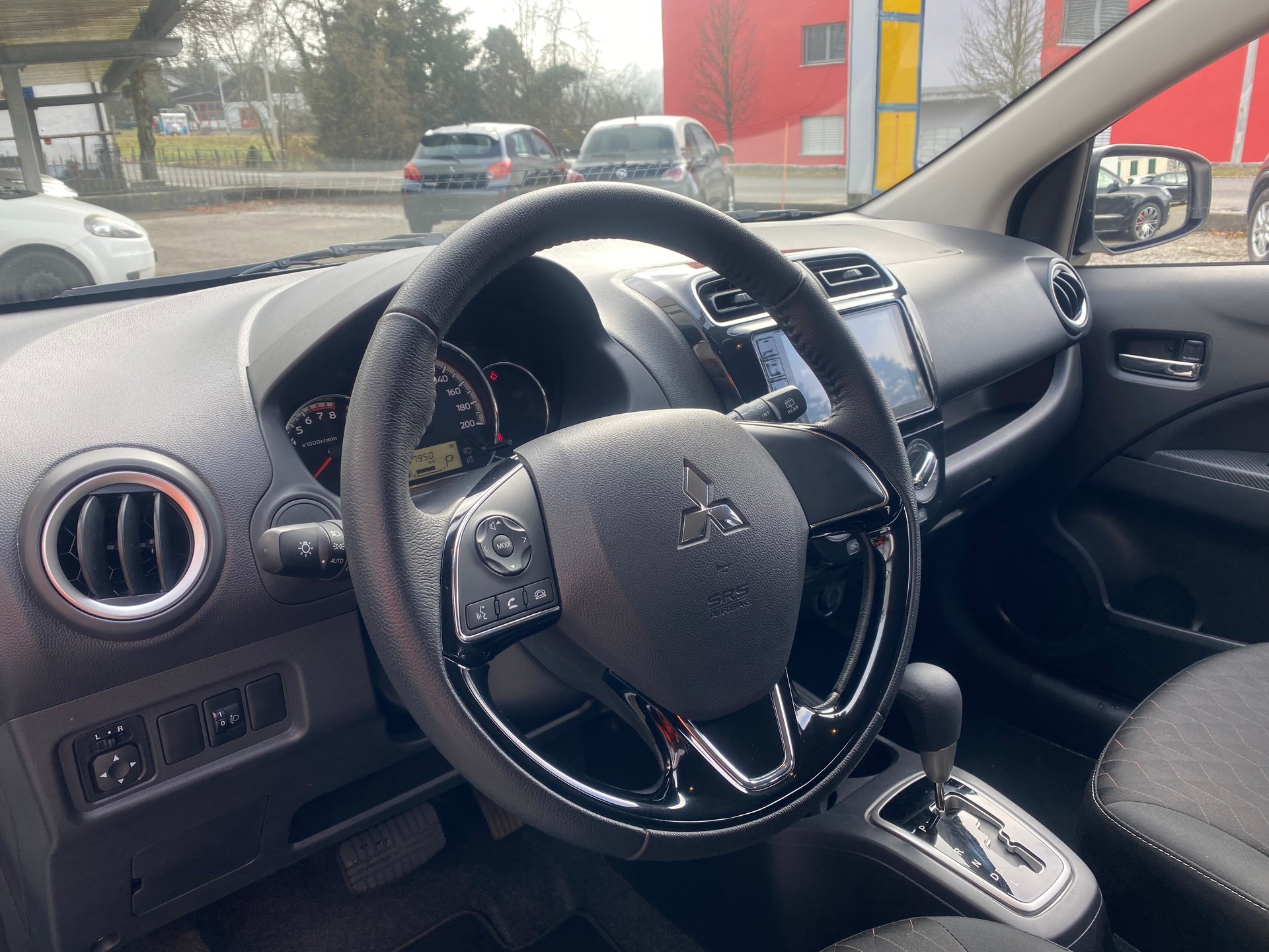 MITSUBISHI Space Star 1.2 CVT Inform-image-5