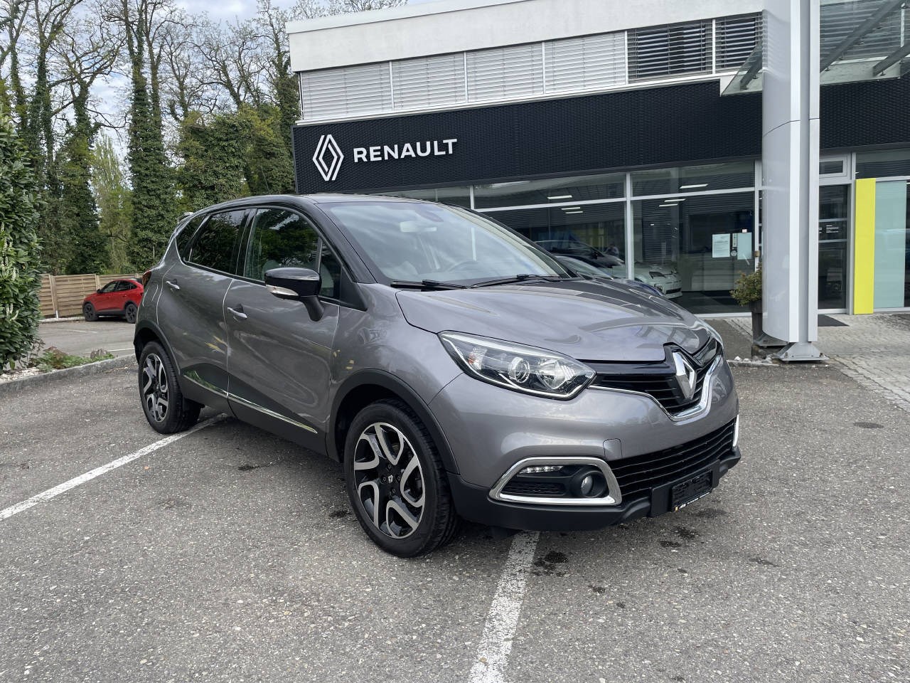RENAULT Captur 1.2 TCe Privilege EDC S/S