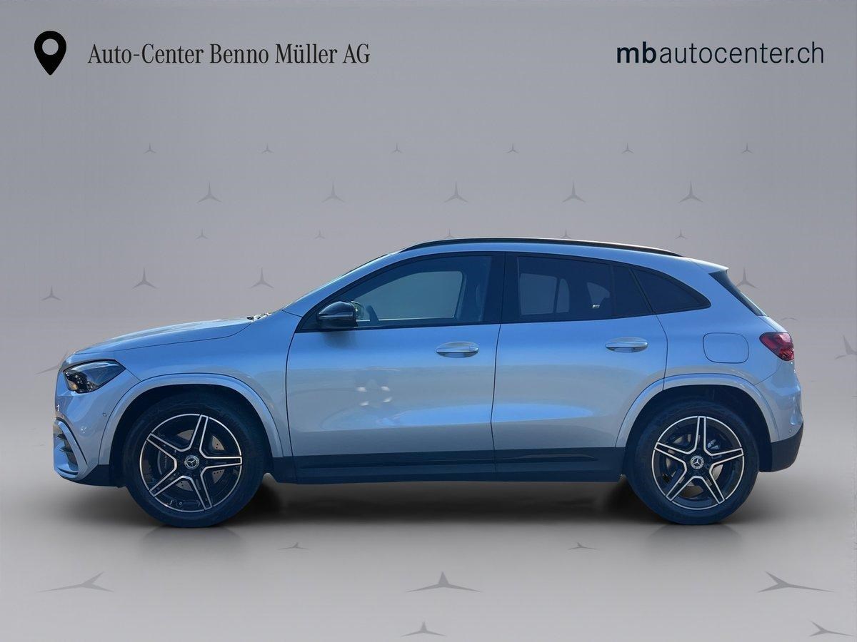 MERCEDES-BENZ GLA 200 AMG Line-showroom-element-1