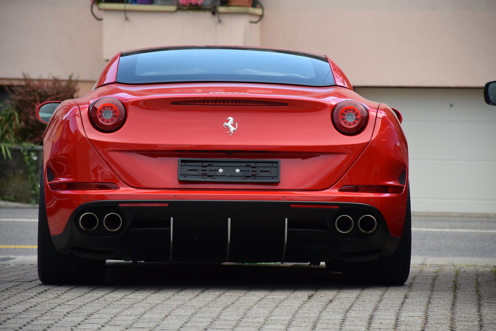 FERRARI California 3.9 V8 T-image-7