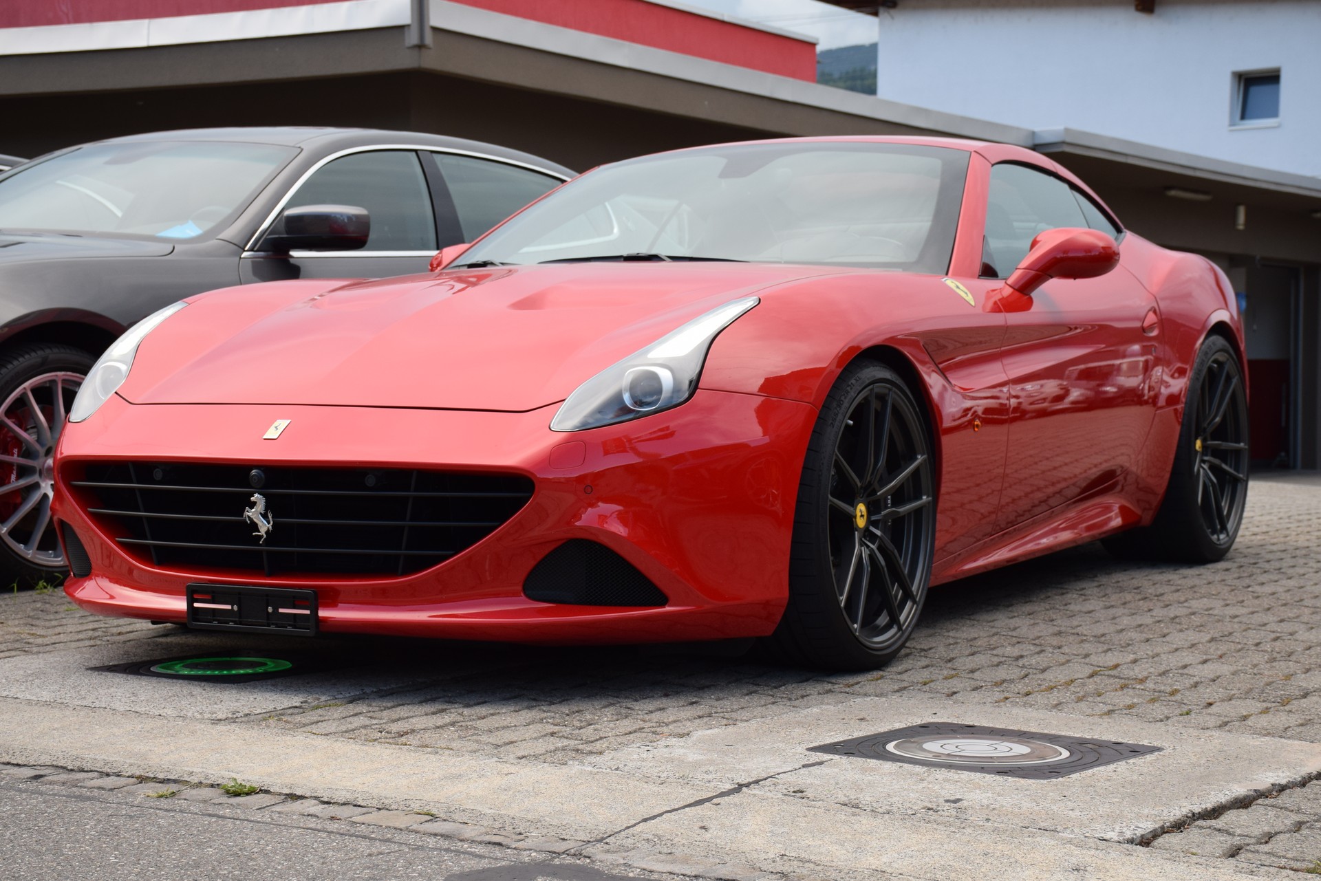 FERRARI California 3.9 V8 T-image-4