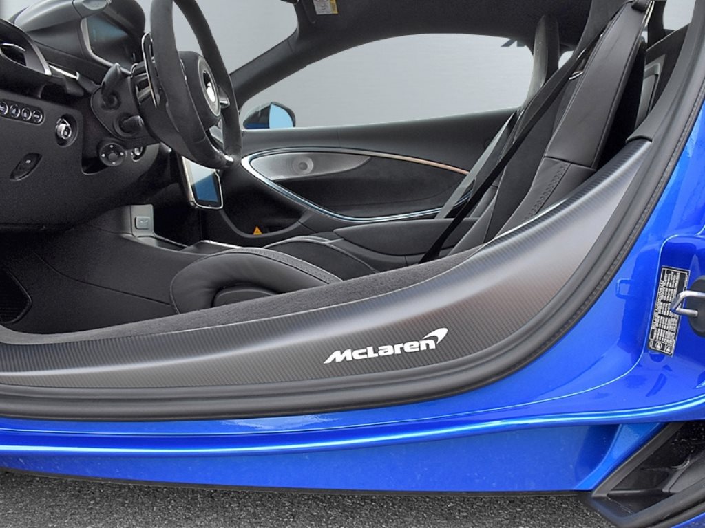 McLAREN ARTURA 3.0 V6 Performance-image-8