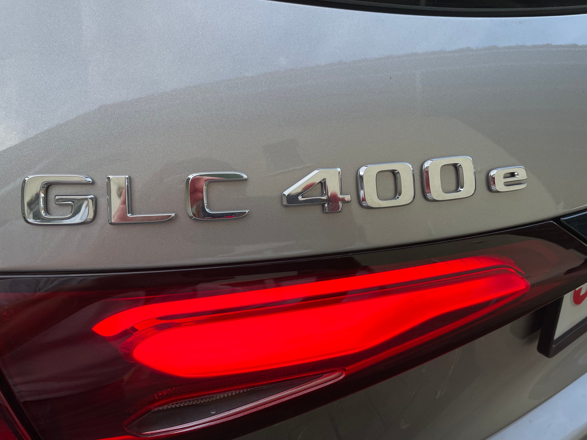 MERCEDES-BENZ GLC 400 e 4Matic EQ Star 9G-Tronic-image-10