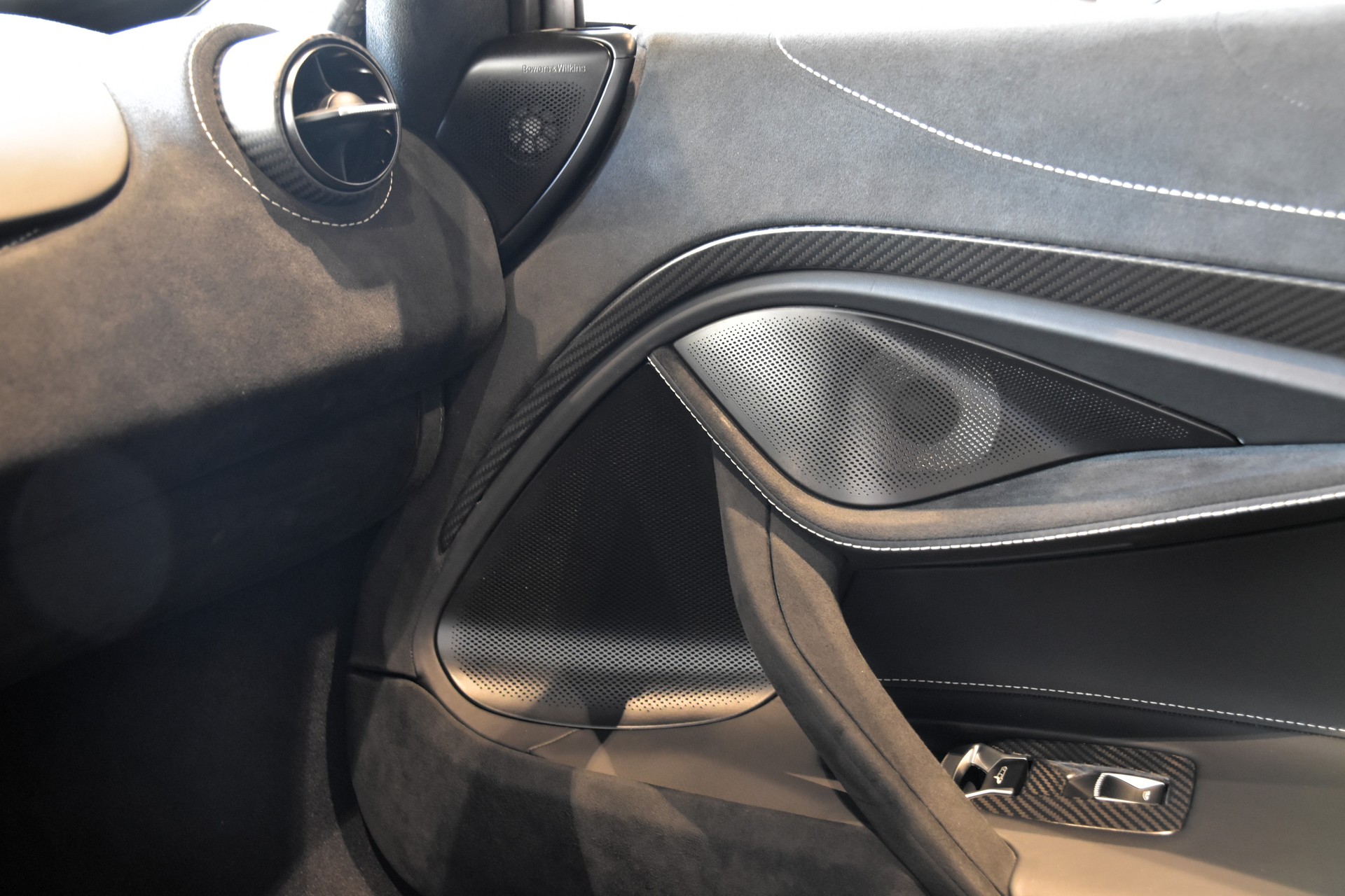 McLAREN 750S Spider Performance-image-14