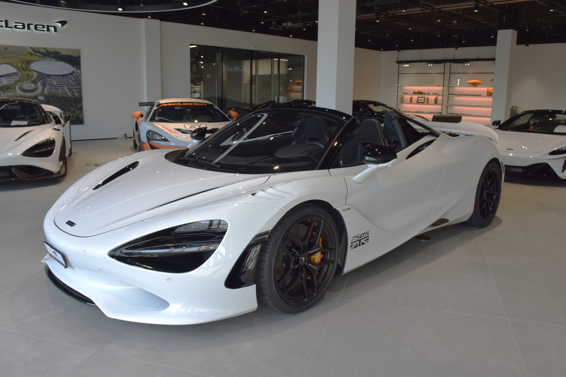 McLAREN 750S Spider Performance-showroom-element-2