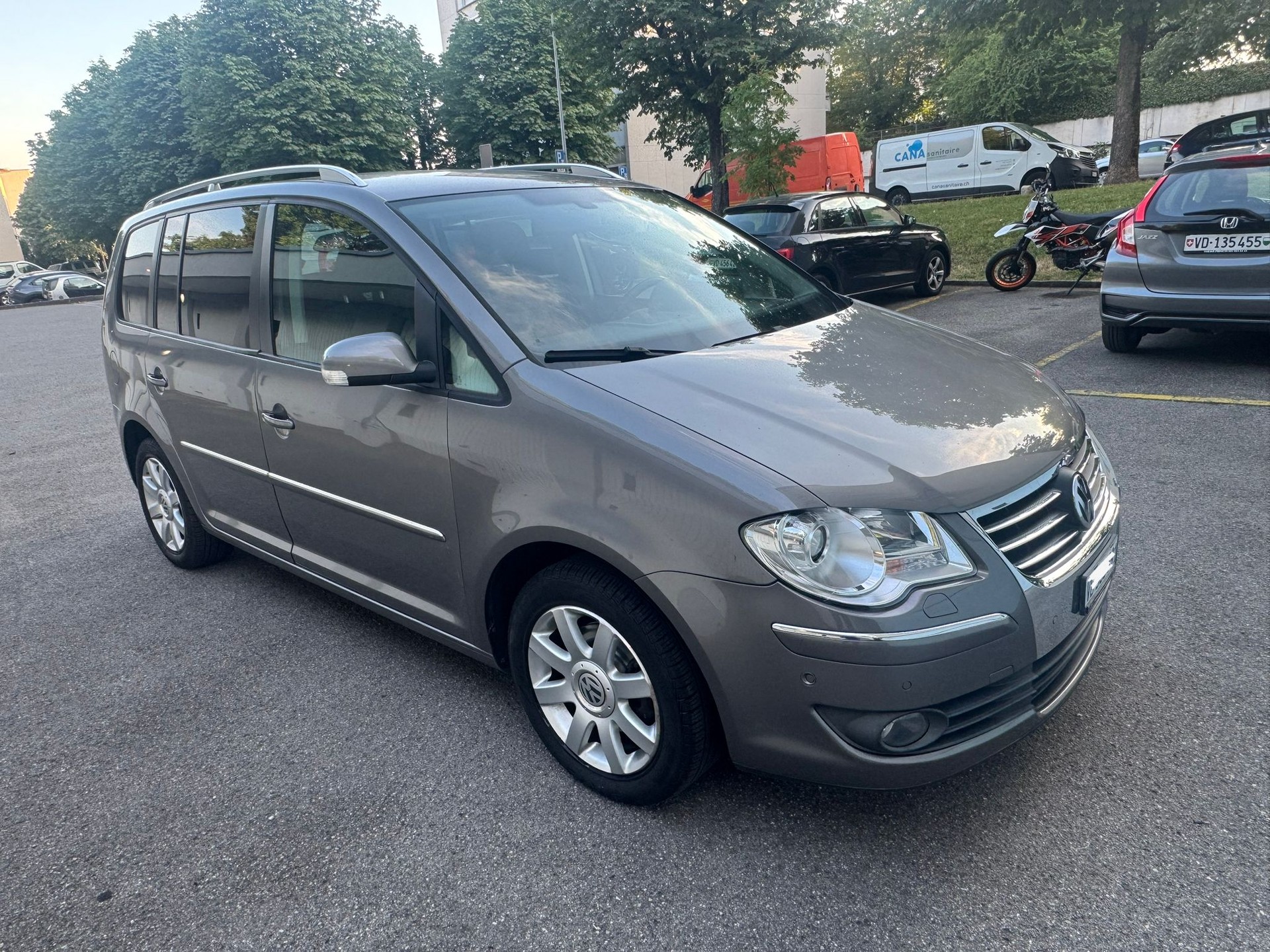 VW Touran 1.4 TSI Conceptline