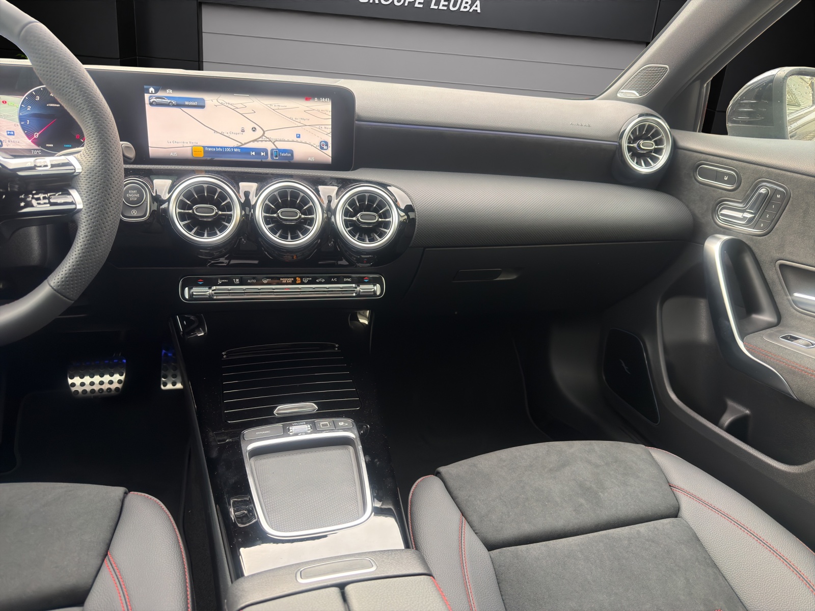 Image MERCEDES-BENZ A-250 A 250 4Matic 8G-DCT