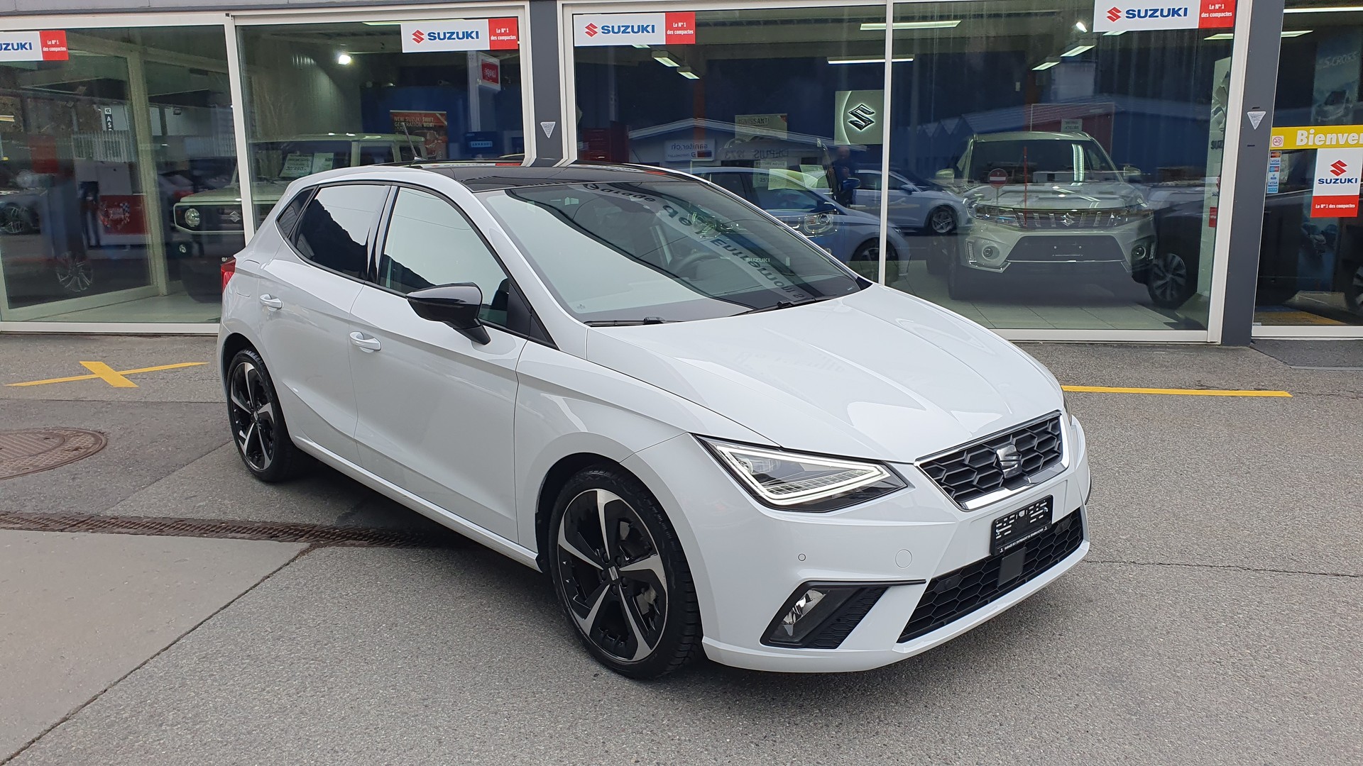 SEAT Ibiza 1.0 EcoTSI FR DSG-showroom-element-2
