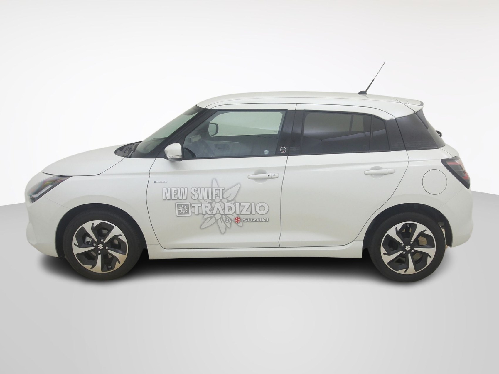SUZUKI SWIFT 1.2 Tradizio Top Hybrid 4x4-image-1
