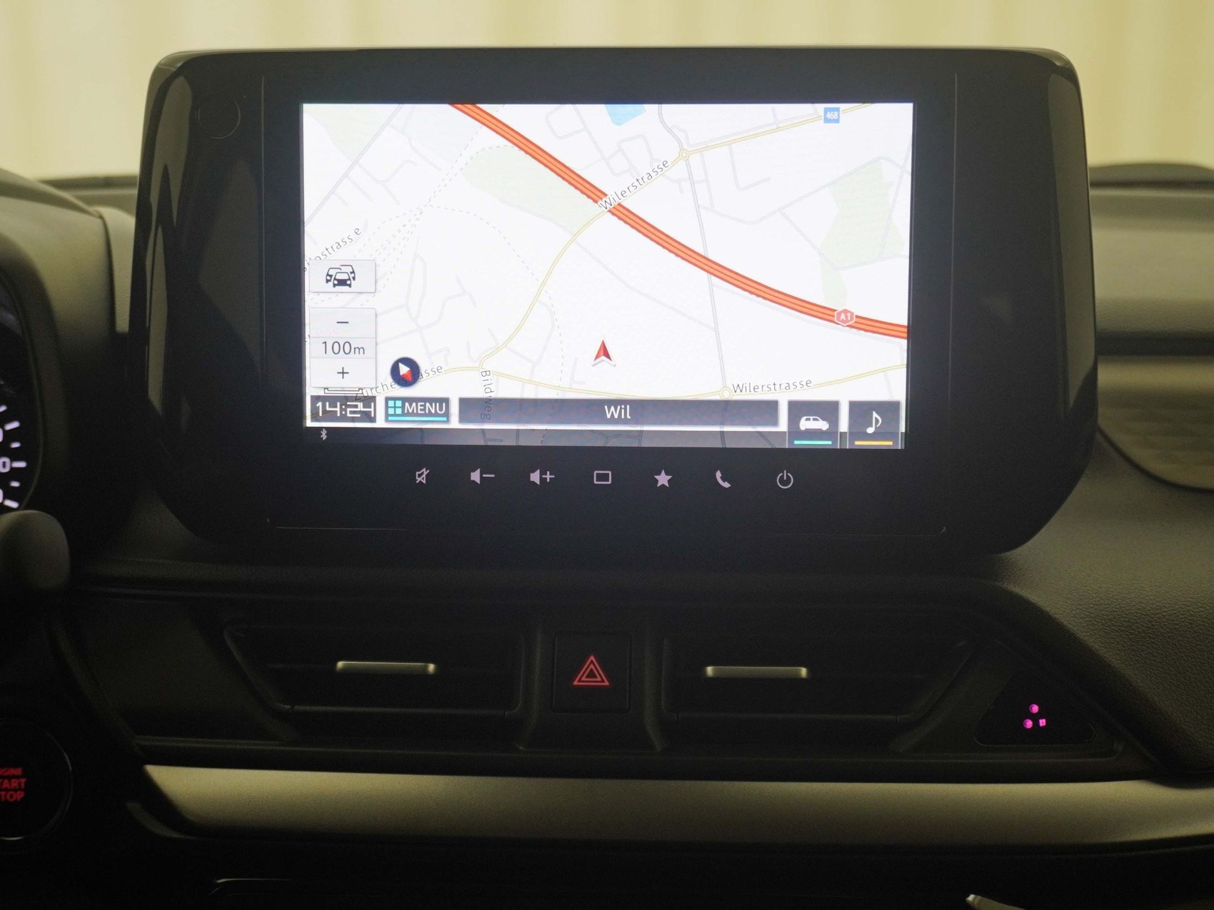 SUZUKI SWIFT 1.2 Tradizio Top Hybrid 4x4-image-14