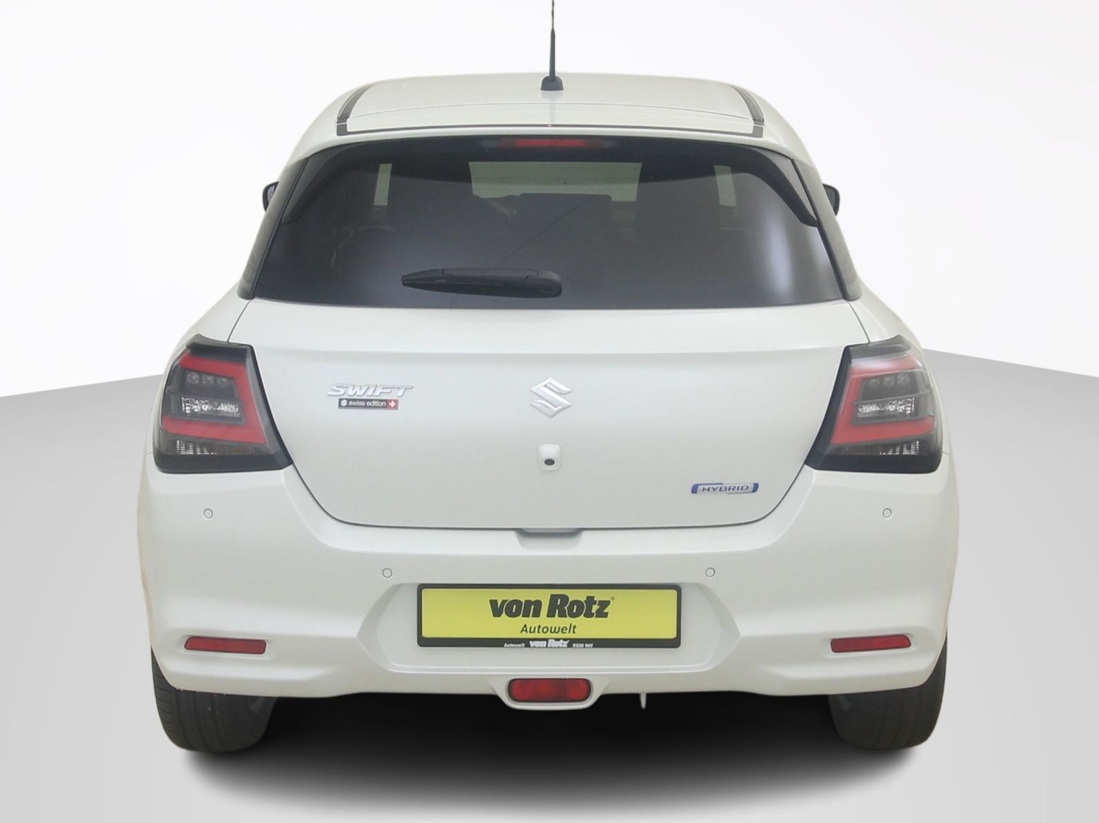 SUZUKI SWIFT 1.2 Tradizio Top Hybrid 4x4-image-2