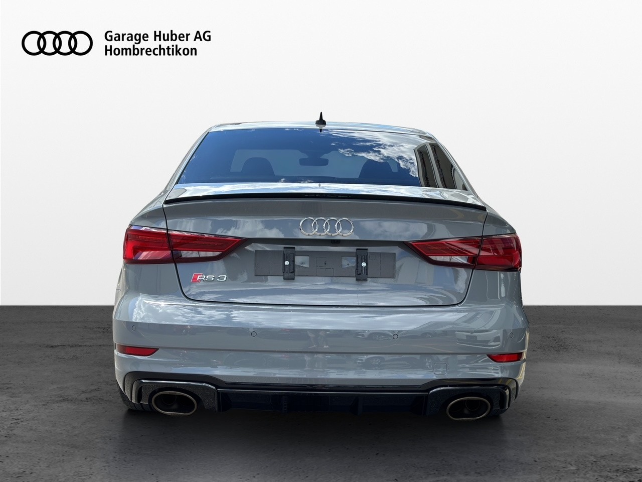 AUDI RS3 Limousine 2.5 TSI quattro S-tronic-showroom-element-2