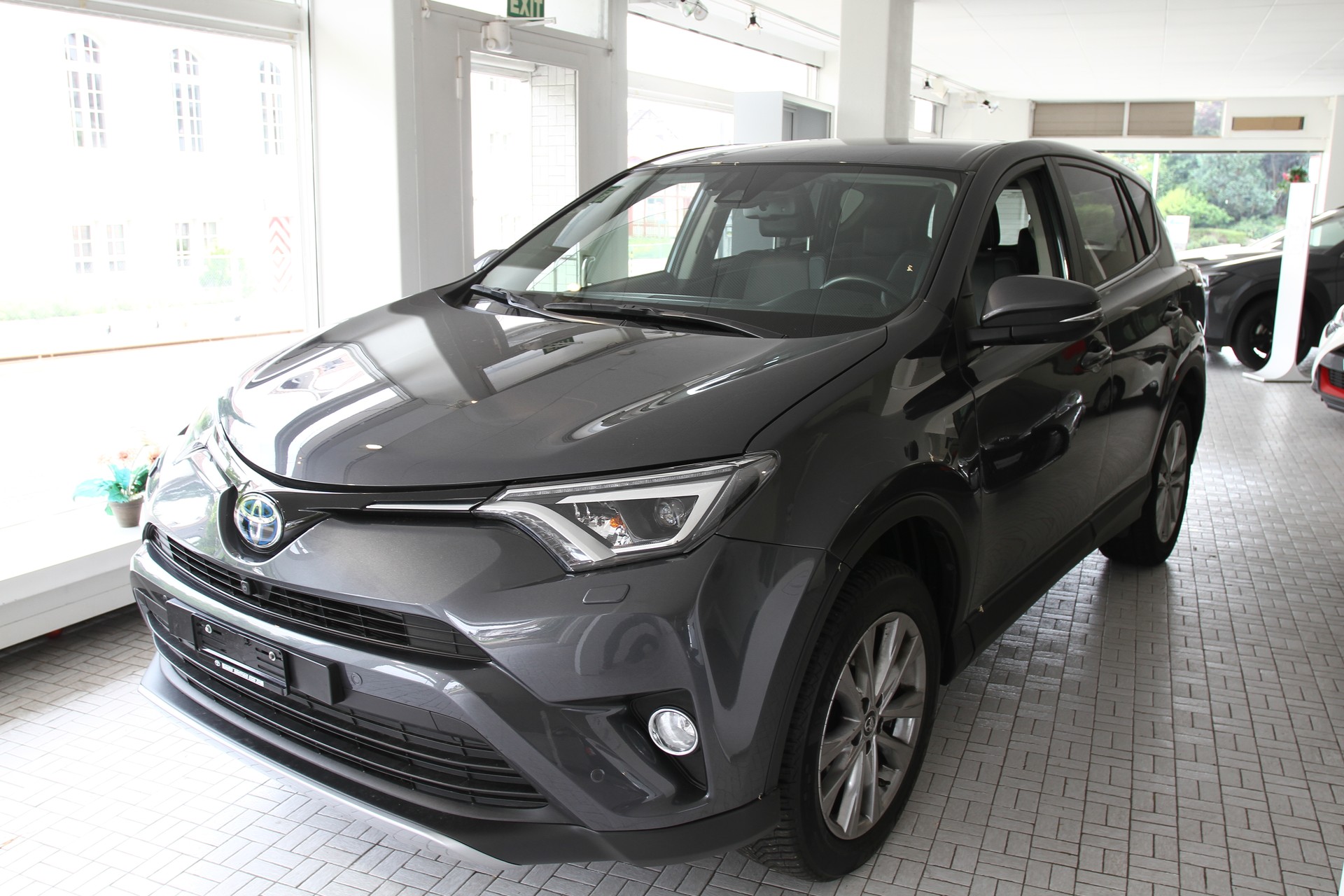 TOYOTA RAV-4 2.5 HSD Sol Premium e-CVT