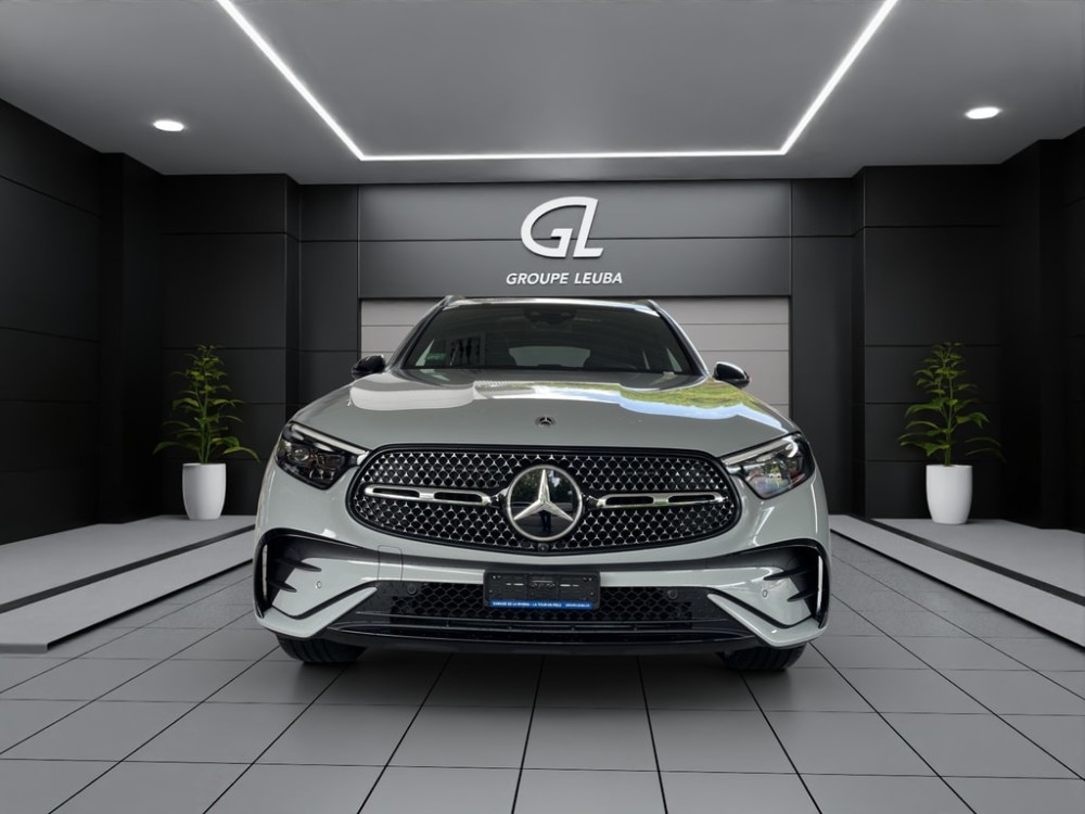 MERCEDES-BENZ GLC 400 e 4Matic EQ Star 9G-Tronic-showroom-element-1