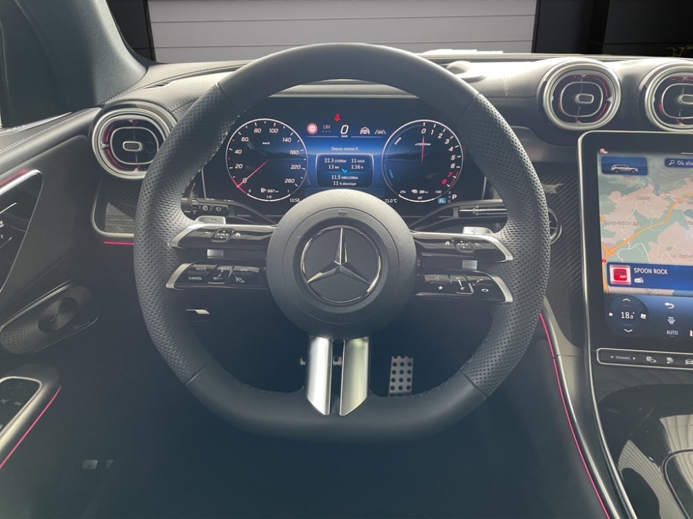 MERCEDES-BENZ GLC 400 e 4Matic EQ Star 9G-Tronic-image-11
