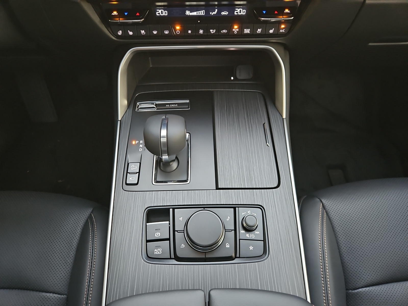 Image MAZDA CX-80 CX-80 e-Skyactiv D254 MHEV AWD Homura Plus