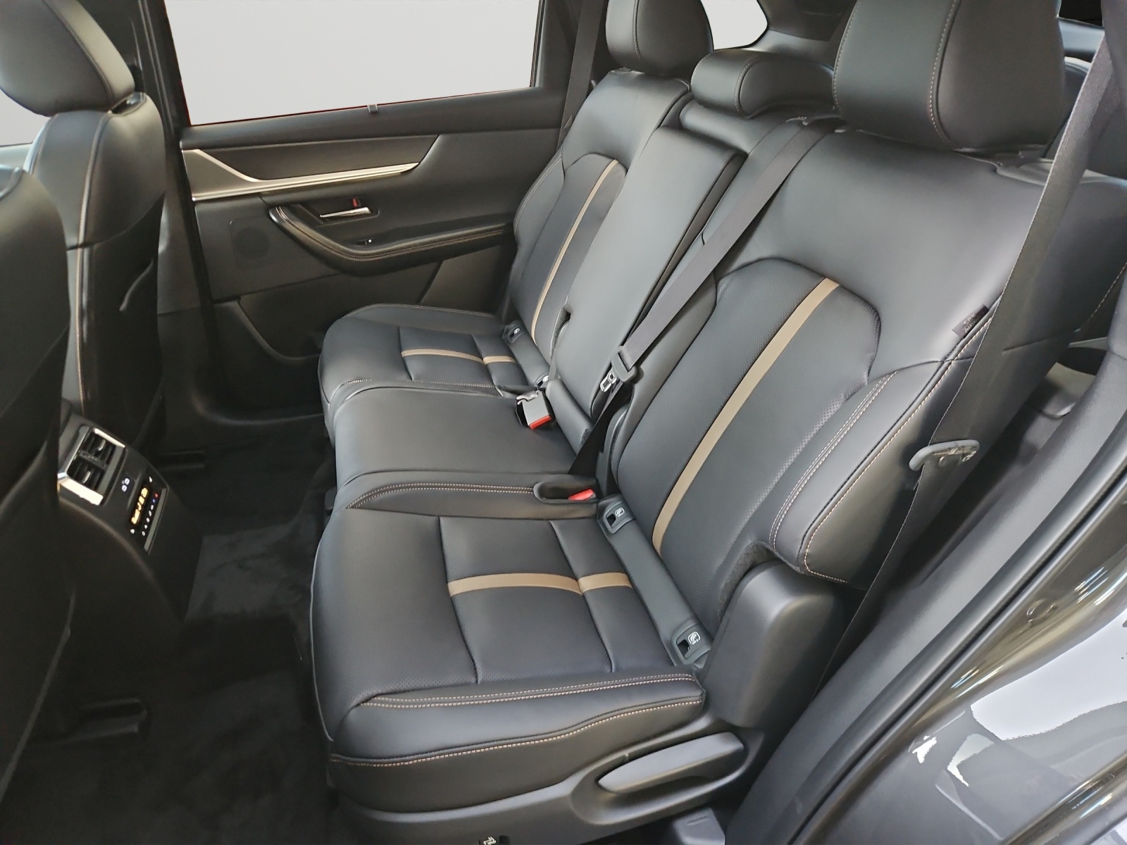 Image MAZDA CX-80 CX-80 e-Skyactiv D254 MHEV AWD Homura Plus