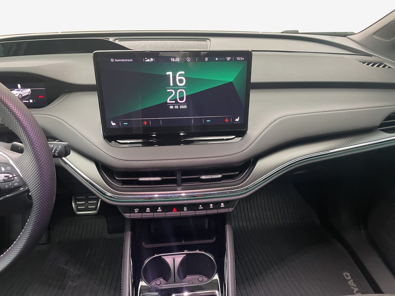 SKODA Enyaq iV 80 SportLine Ultra-image-10