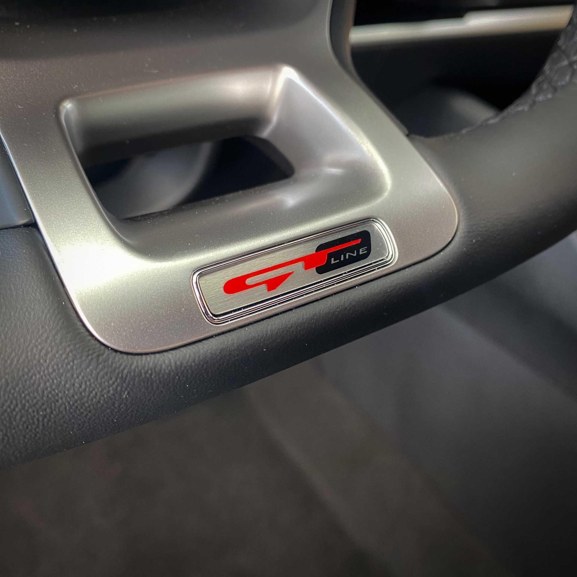 KIA Sportage 1.6 T-GDi Hybrid GT-Line-image-9
