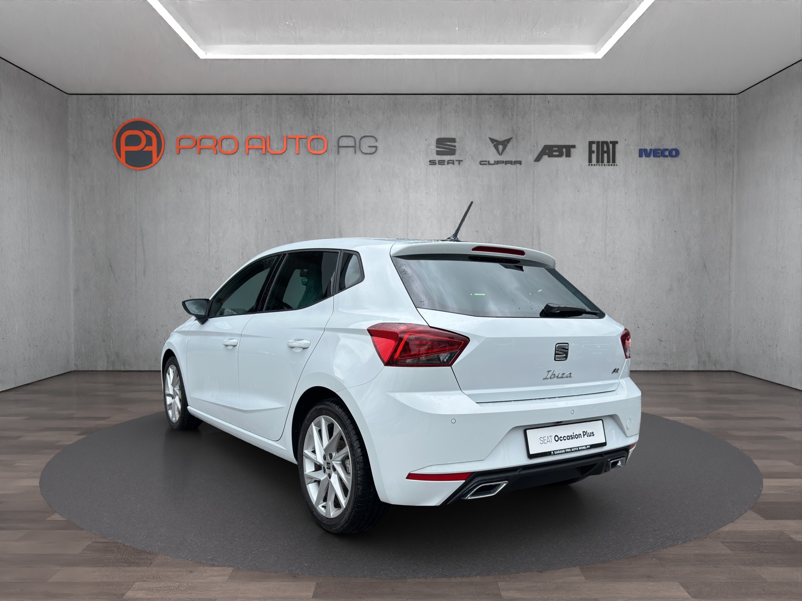 SEAT Ibiza 1.5 EcoTSI Hola FR DSG-showroom-element-2