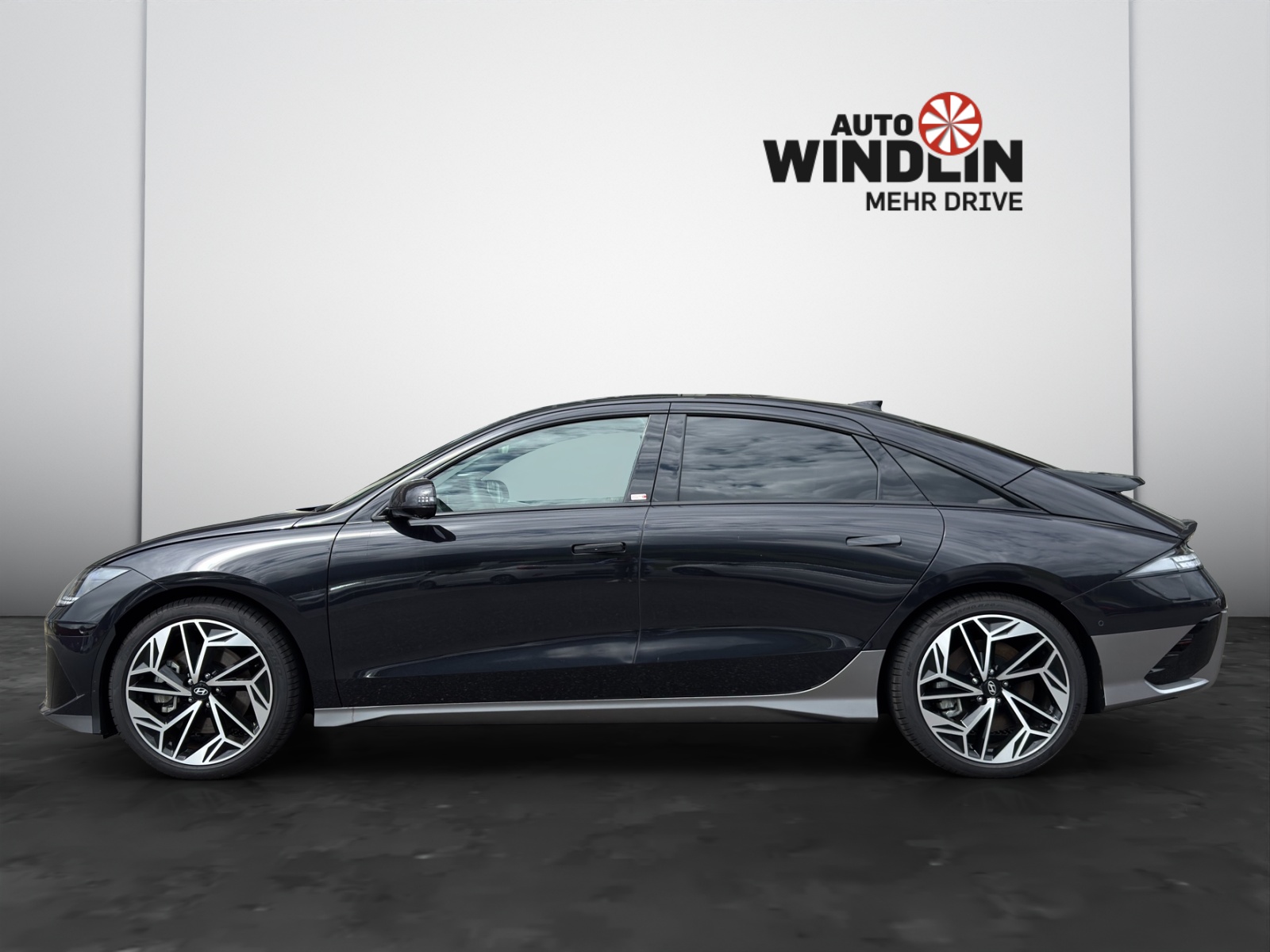 HYUNDAI Ioniq 6 Launch Edition 4WD 77.4kWh + 20''-showroom-element-3
